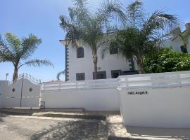 Villa Angel - Exotic Villa 200m From Beach, cottage in Paralimni