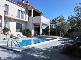 Apartments Villa Dona