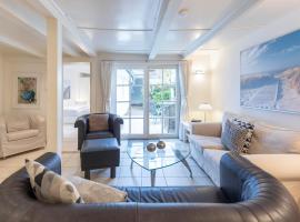 Dat witte Huus, hotel v destinaci Husum