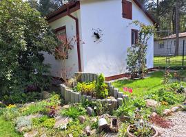 gemütlicher Bungalow am Rand der Dübener Heide, self catering accommodation in Zschepplin