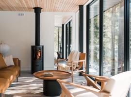 nortehaus - Nordic and Japanese inspired escape, villa i Norland