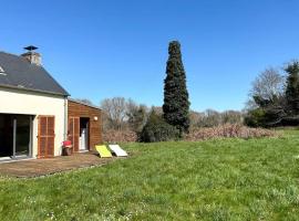 Maison de charme dans la nature, maison de vacances à Clohars-Fouesnant