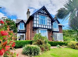 The Torcroft Apartments at Bedford House, apartment in Torquay