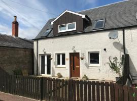 2 The Old Scout Hall, casa de férias em Blairgowrie