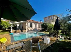 Holiday house in the city-center of Antibes with a private pool