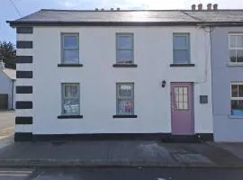 3 bed corner terrace house by the sea Wicklow town