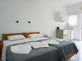 Aphrodite Studios & Apartment, beach rental in Balíon