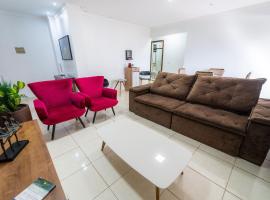 Ap 85m2 , 2Qts Com Suite , Estacionamento, Cozinha Completa , Wi-Fi 500MB , Jr Catito, holiday home in Brasilia