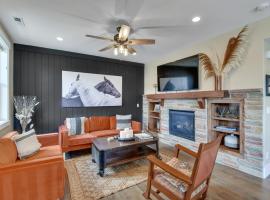 Park City Vacation Rental with Private Hot Tub!, hotel in Keetley Junction
