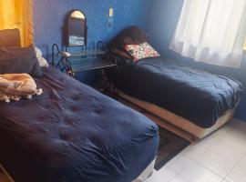 cuarto con el habitante, lavprishotell i Mérida