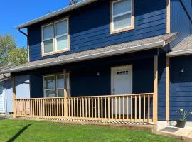 Teak- a North Albany family home