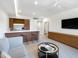 Sapphire Suite- Family friendly, self catering accommodation in Cairns