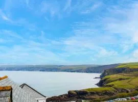 Number 9, Port Isaac Bay Holidays