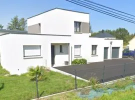 Chambre dans logement ⸱ Chez Ana