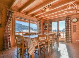 Chalet Le Grand-Bornand, 7 pièces, 12 personnes - FR-1-391-30, hotel in Le Grand-Bornand