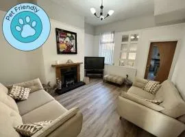 Westview House by Sasco Apartments