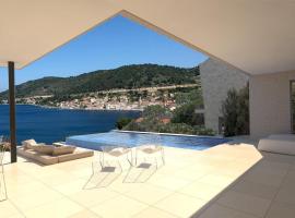 Awesome Home In Vis With Outdoor Swimming Pool, Sauna And 4 Bedrooms, hotel v destinaci Vis