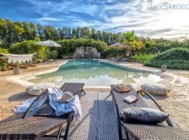 Maison du Bonheur Exclusive Retreat for Peace of Mind, holiday home in Olmedo