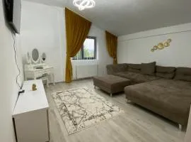 Mr&Mrs ApartHotel