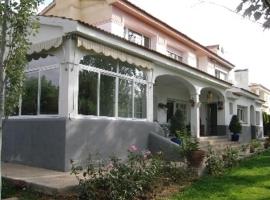 casa chalet El Sotillo、クエンカのホテル