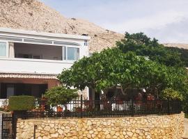 Apartmani Košutić, holiday rental in Stara Baška