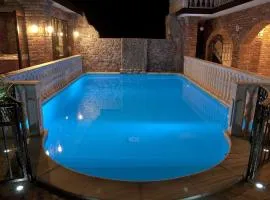 Casa Oasa -accommodation, pizzeria & bar