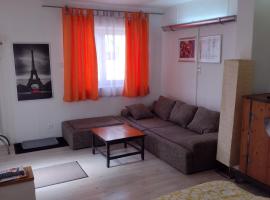 Kleines gemütliches Apartment in zentraler Lage, appartement à Prien am Chiemsee