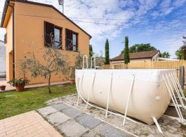 Awesome Home In Orentano With Kitchen, dovolenkový dom v destinácii Orentano