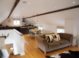 The Barn @Bourne Eau House