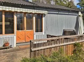 6 person holiday home in MUNSö-By Traum