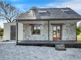 Amazing Home In Lannéanou With Wifi