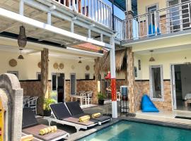 The Nau Home, guest house in Nusa Lembongan