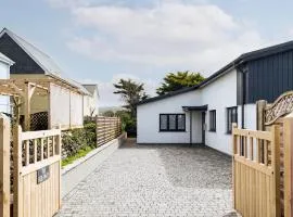 The Hideaway, Modern 3 bed in Tintagel, Cornwall