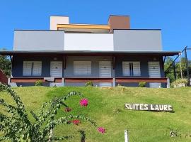 Suítes Laure, hotel with parking in Lindóia
