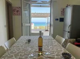 Appartamento con vista mare e terrazza