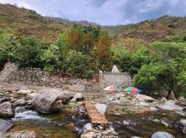 Hobo Huts by the Riverside, chata v destinaci Panuānaula