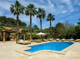 Can Sonrisa Villa - Peaceful and private villa with sea-view and sport courts