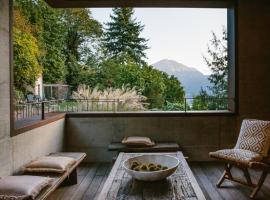 Relais Castello di Morcote, hotel v destinaci Morcote