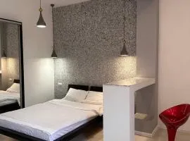 Квартира подобово в центрі міста за адресою Братів Рогатинців 28