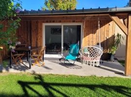 Cabanon Mairyon, hotel con parcheggio a Mairy-sur-Marne