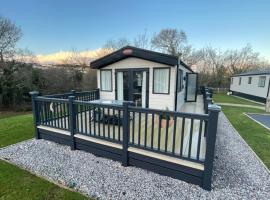 3 bed luxury lodge at Hoburne Devon Bay, resort village in Goodrington