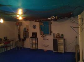 Sea-Boat Room - Enjoy with or without friend, apartment in Evilard