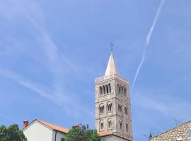 Old town rooms, homestay in Rab