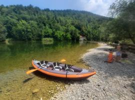 SUN RIVER KOLPA Ap2, Hotel in Vinica