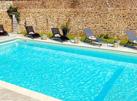 Magnifique Villa MY: Saint-Saturnin şehrinde bir ucuz otel