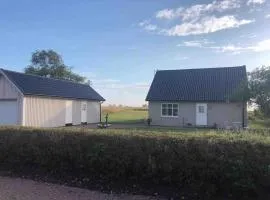 Modern house, views over the fields 5 min to beach