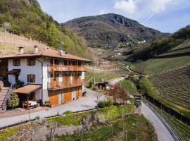 Agriturismo ValFraja, caba&ntilde;a en Cembra