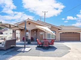 Hillside view with hot tub too, hotel in Arroyo Grande