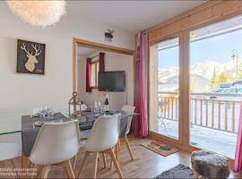 Au Centre de la station de ski de Valfréjus - appartement 4-6 personnes, hotel din Valfréjus