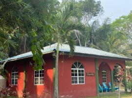 Inn the bush, hotel con piscina a Big Eddy